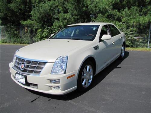 Cadillac STS 2010 photo 2