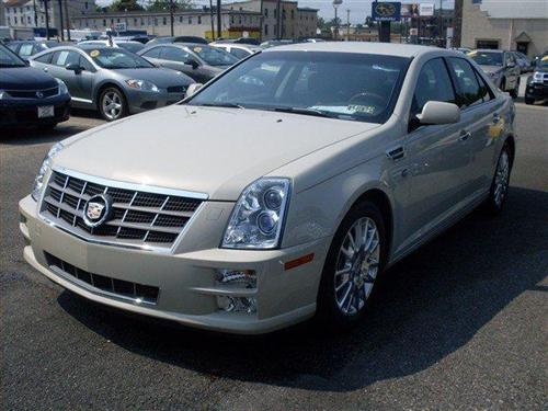 Cadillac STS 2010 photo 3