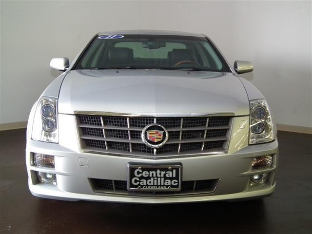 Cadillac STS 2011 photo 1