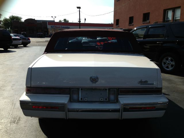 Cadillac SEVILLE 1990 photo 2