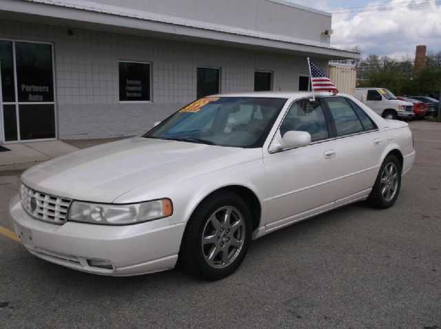 Cadillac SEVILLE 2001 photo 2