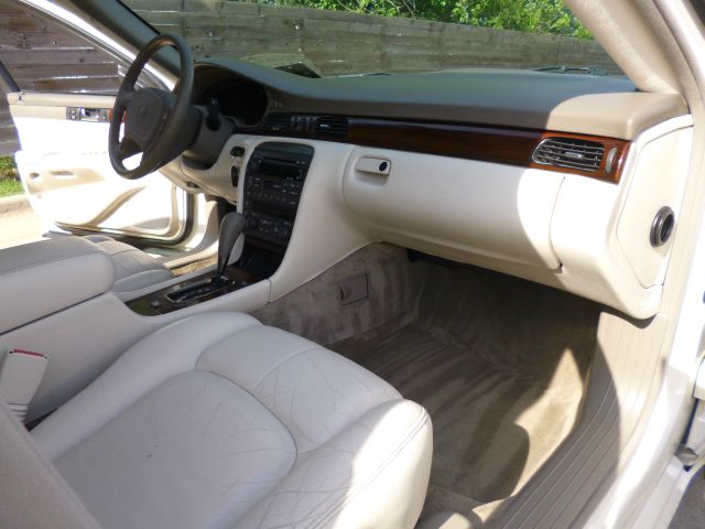 Cadillac SEVILLE 2001 photo 15