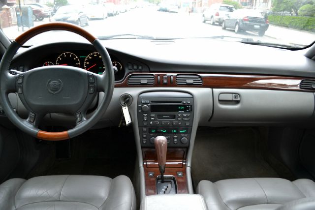 Cadillac SEVILLE 2001 photo 9