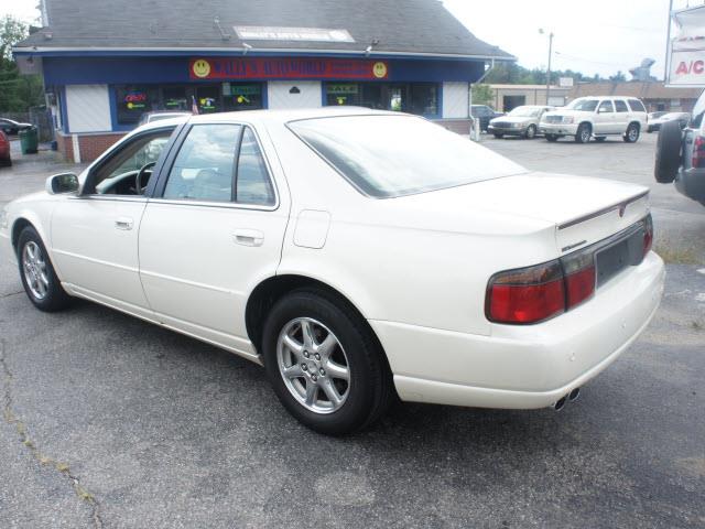 Cadillac SEVILLE 2002 photo 2