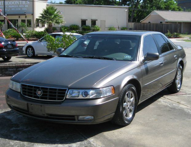 Cadillac SEVILLE 2002 photo 4