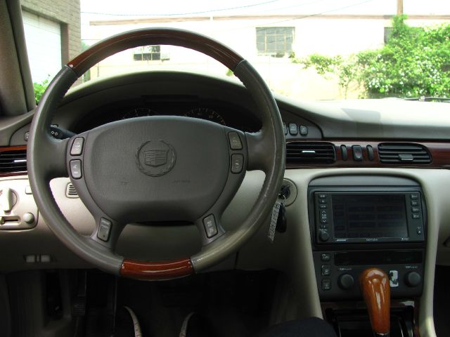 Cadillac SEVILLE 2002 photo 1