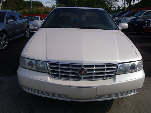 Cadillac SEVILLE 2002 photo 2