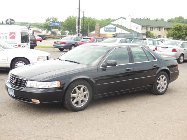 Cadillac SEVILLE 2002 photo 1