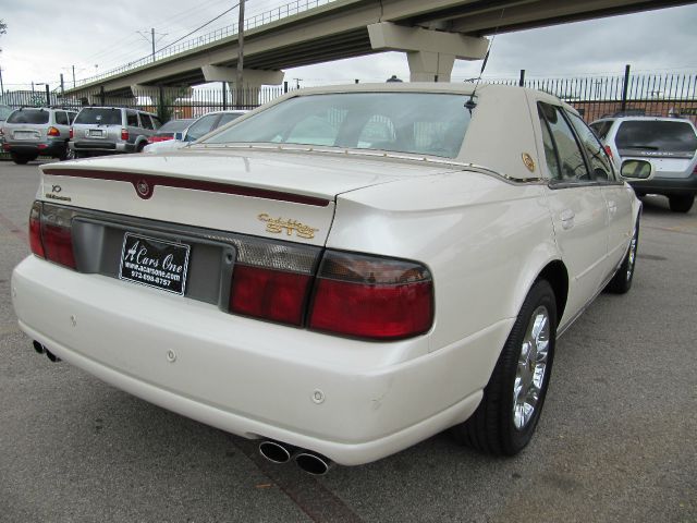 Cadillac SEVILLE 2003 photo 18