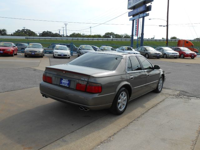 Cadillac SEVILLE 2003 photo 2