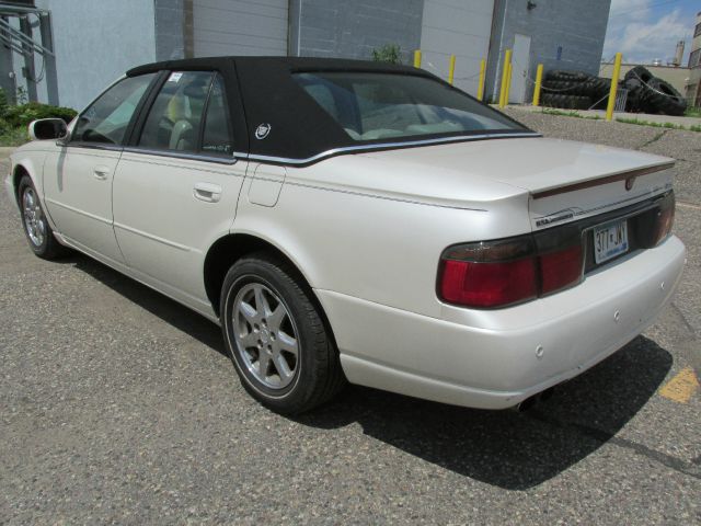 Cadillac SEVILLE 2003 photo 2