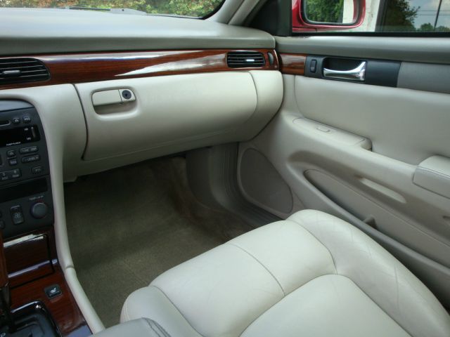 Cadillac SEVILLE 2003 photo 12