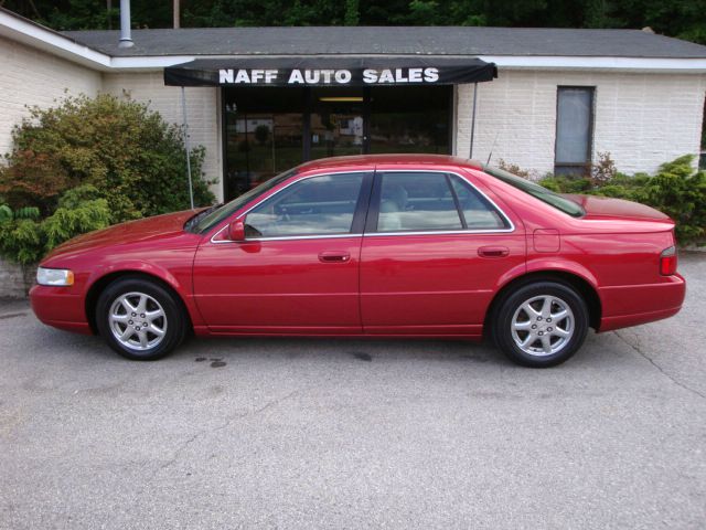 Cadillac SEVILLE 2003 photo 2