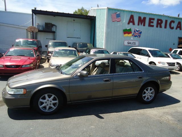 Cadillac SEVILLE 2003 photo 4