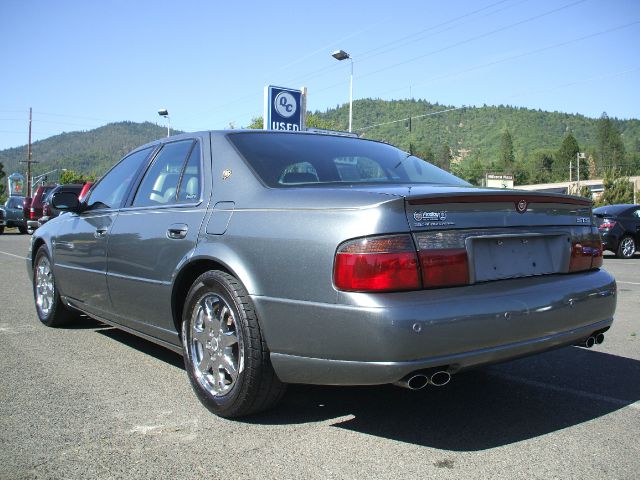 Cadillac SEVILLE 2003 photo 13