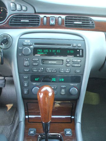 Cadillac SEVILLE 2003 photo 4