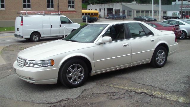 Cadillac SEVILLE 2003 photo 3