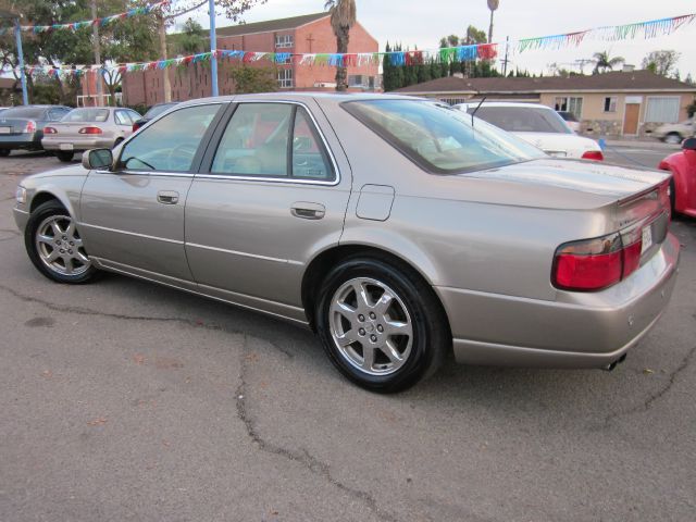 Cadillac SEVILLE 2003 photo 4