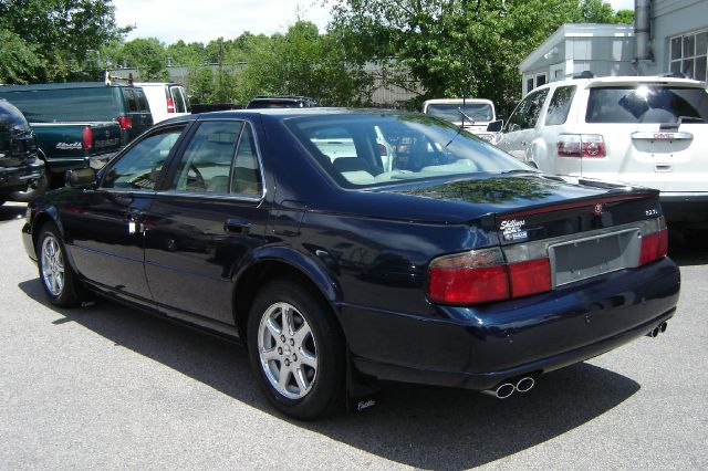 Cadillac SEVILLE 2004 photo 3