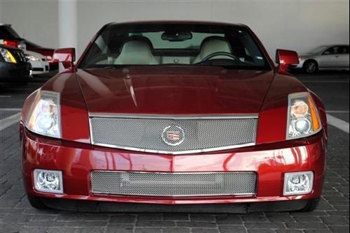 Cadillac XLR-V 2006 photo 2