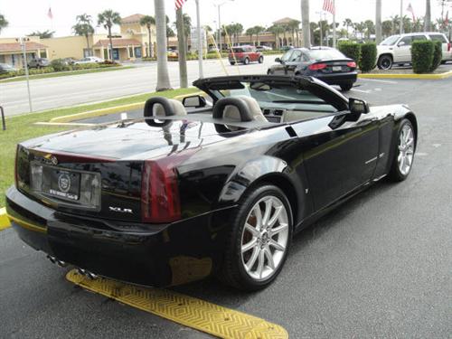 Cadillac XLR-V 2006 photo 5