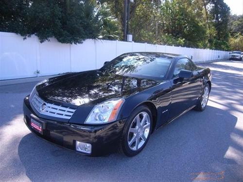 Cadillac XLR 2006 photo 2