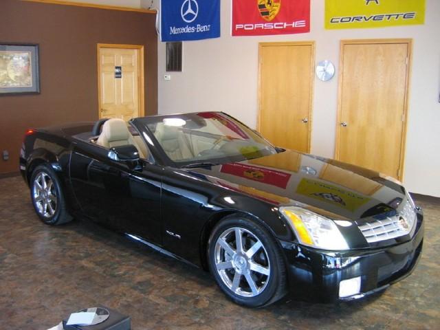 Cadillac XLR SR5 Double CAB 4X4 V6 Convertible