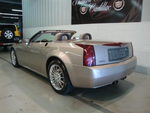 Cadillac XLR 2008 photo 3