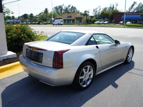 Cadillac XLR 2008 photo 5