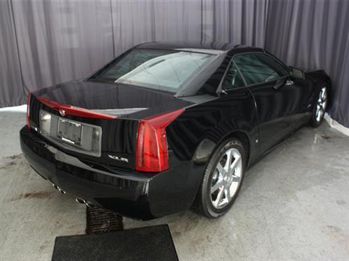 Cadillac XLR 2008 photo 3