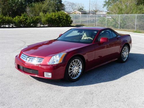 Cadillac XLR 2008 photo 1