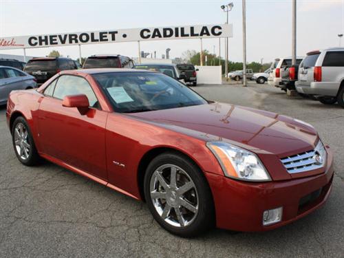 Cadillac XLR 2008 photo 2