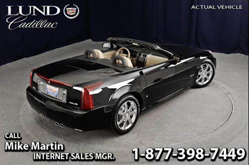 Cadillac XLR 2008 photo 2