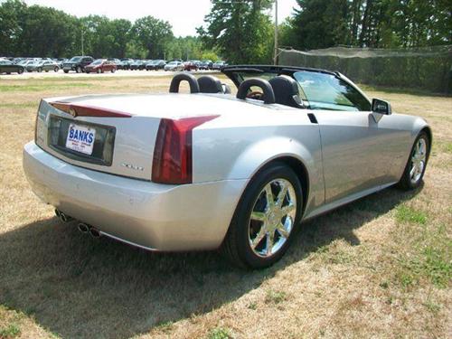 Cadillac XLR 2008 photo 4