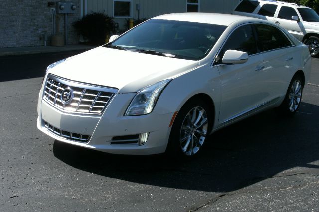 Cadillac XTS 2013 photo 3