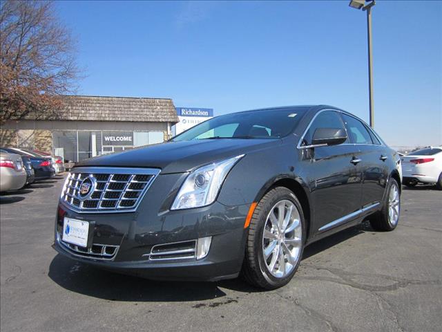 Cadillac XTS 2013 photo 3