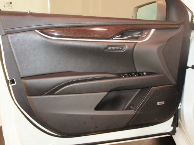 Cadillac XTS 2013 photo 5