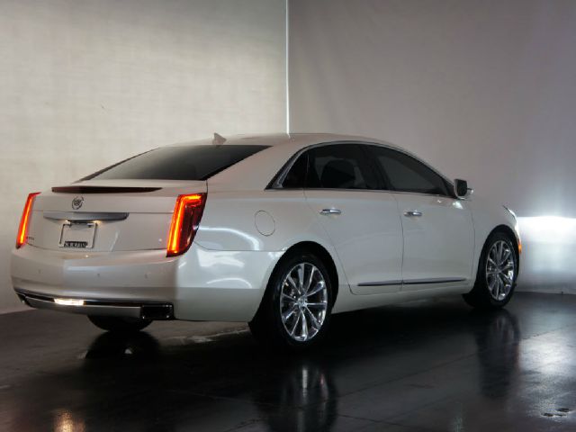 Cadillac XTS 2013 photo 7