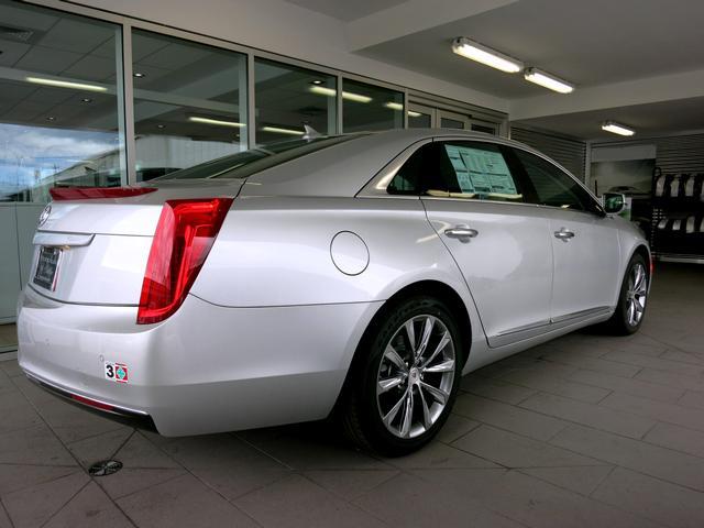 Cadillac XTS 2013 photo 4