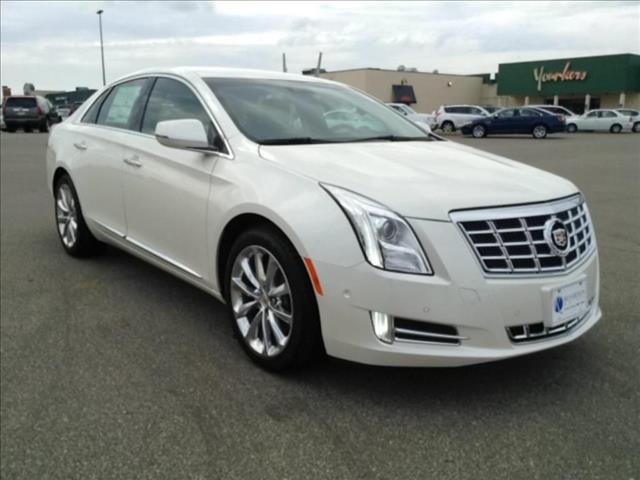 Cadillac XTS 2014 photo 1