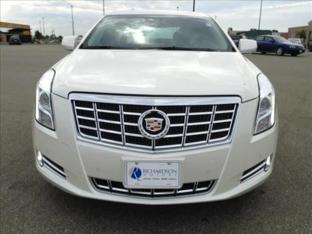 Cadillac XTS 2014 photo 2