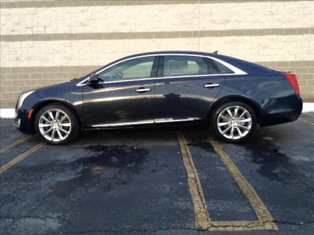 Cadillac XTS 2014 photo 2