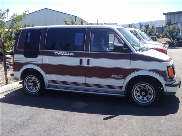 Chevrolet Astro 4.2 Quattro Navigation Passenger Van