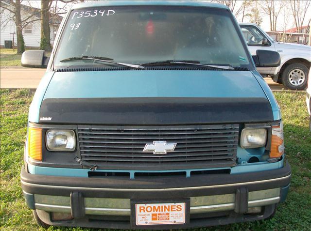 Chevrolet Astro 1993 photo 1