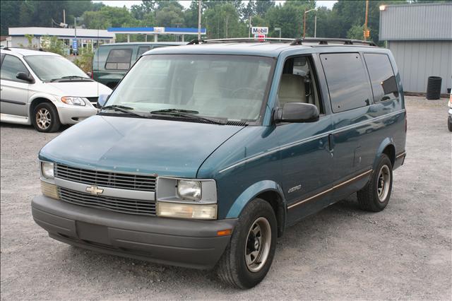 Chevrolet Astro 1995 photo 1