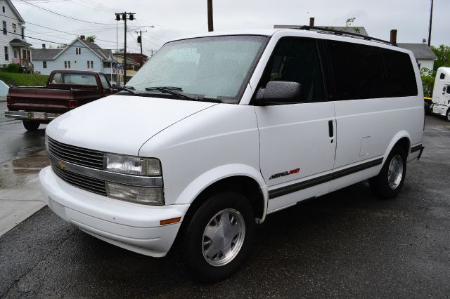 Chevrolet Astro 1996 photo 13