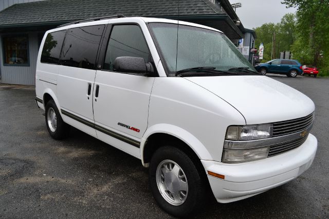 Chevrolet Astro 1996 photo 17