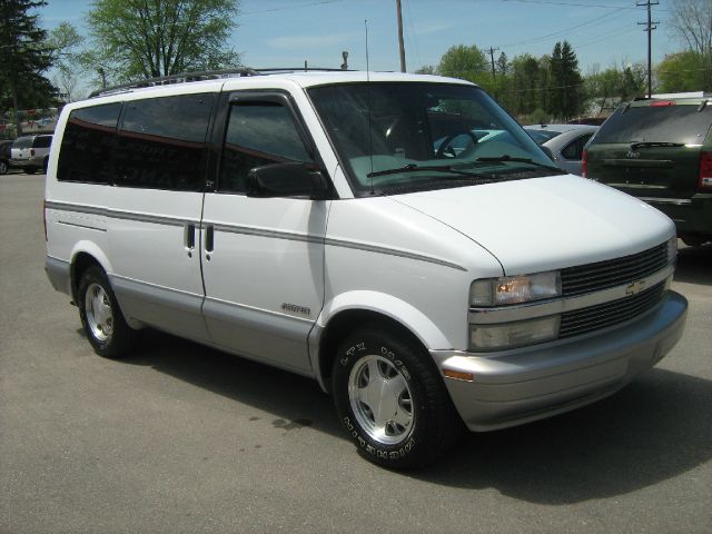 Chevrolet Astro 1997 photo 8