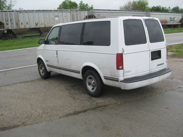 Chevrolet Astro 1997 photo 10