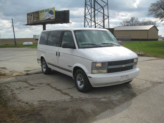 Chevrolet Astro 1997 photo 5